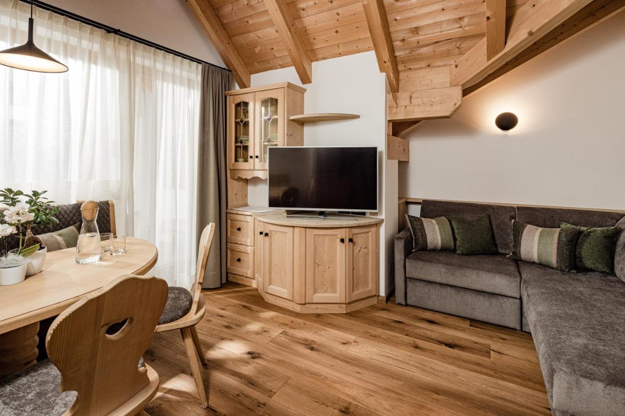 Apartments Belaval Santa Cristina Val Gardena エクステリア 写真